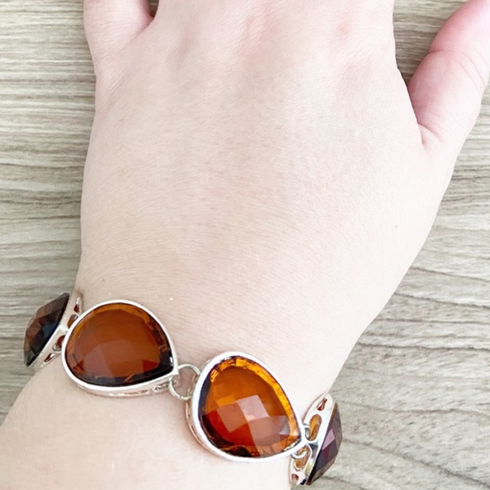 Amber Tear Drop Bracelet